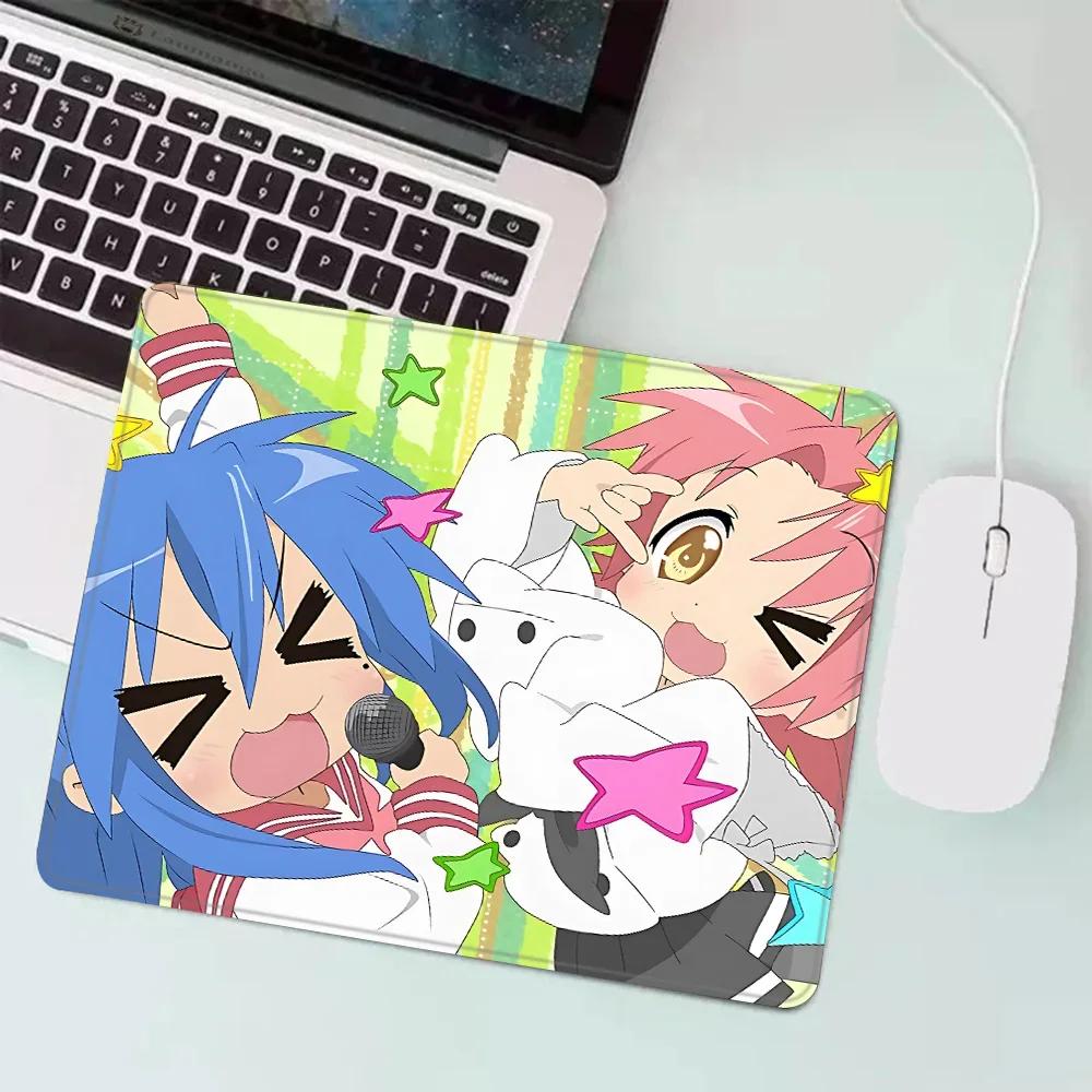 Lucky Star Konata Izumi Kleines Gaming-Mauspad XS-Mauspad Desktop-Dekoration Büro-Schreibtischmatte Teppich für PC-Gamer Rutschfester Gummi