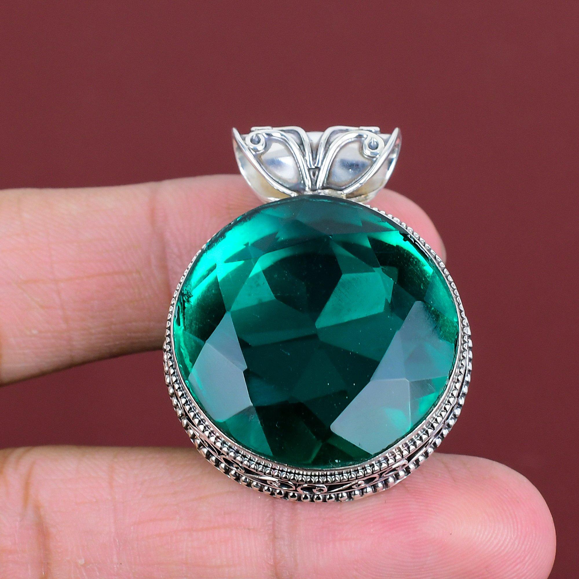 Faceted chrome diopside pendant vintage jewelry genuine gemstone pendant 925 sterling silver pendant handmade designer pendant gifts for her
