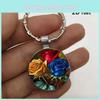 Elegant Rose Pattern Keychain With Zinc Alloy And Glass Pendant For Gift And Accessories