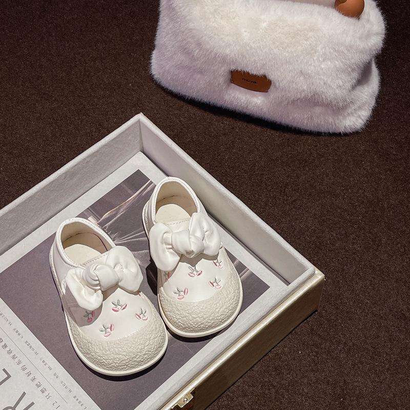 

Fashion baby princess shoes baby shoes children soft sole non-slip toddler shoes girls shoes autumn women s treasure single shoes 15