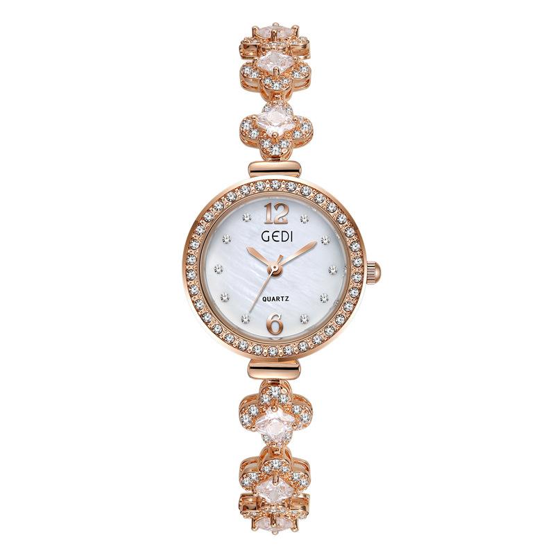 Niche Light Luxury Bracelet Watch Women S Light Luxury Fritillary Quartz Women S Watch High-End Four-Leaf Clover Watch