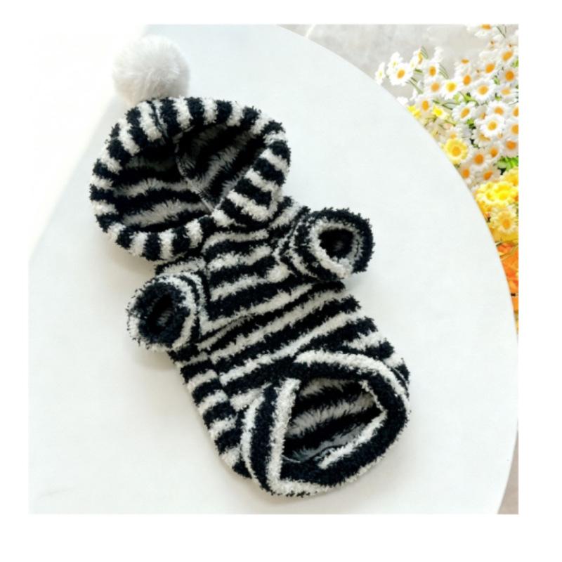 XS-XL Autumn Winter Pet Dog Warm Coats Red White Black Stripe Hoodie Dog Clothes for 0.5-7.5kg Small Medium Dogs