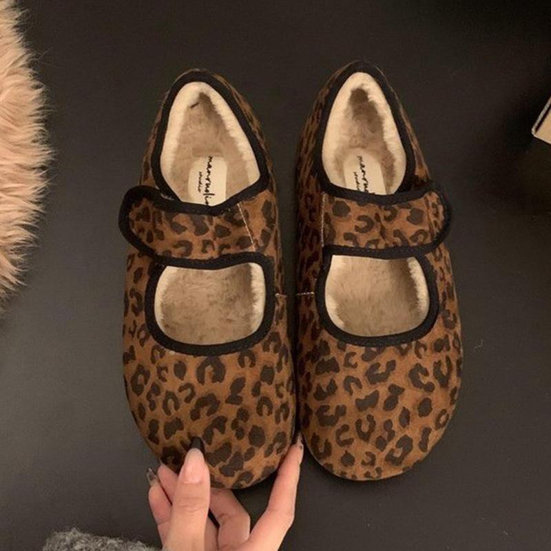 Fur Leopard Shallow Shoes Suede Casual Women Flats Boots Woman 2025 Trend Winter Designer Fashion Short Plush Snow Female Botas