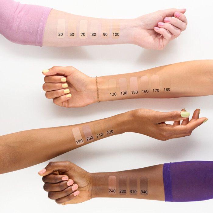 Anticerne - Korektor Silky Blur Hydratační Dlouhotrvající - č. 50 světle studený odstín - voděodolný s dlouhou výdrží - matný hedvábný finiš