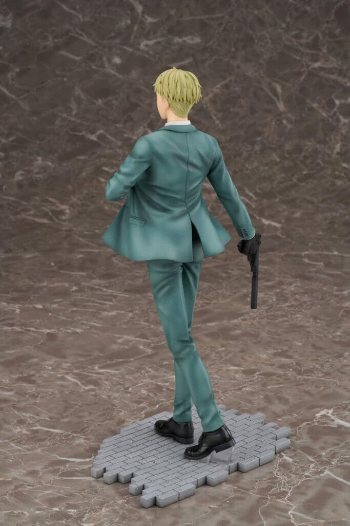 SPY X Family Lloyd Forger Statue 27 Cm