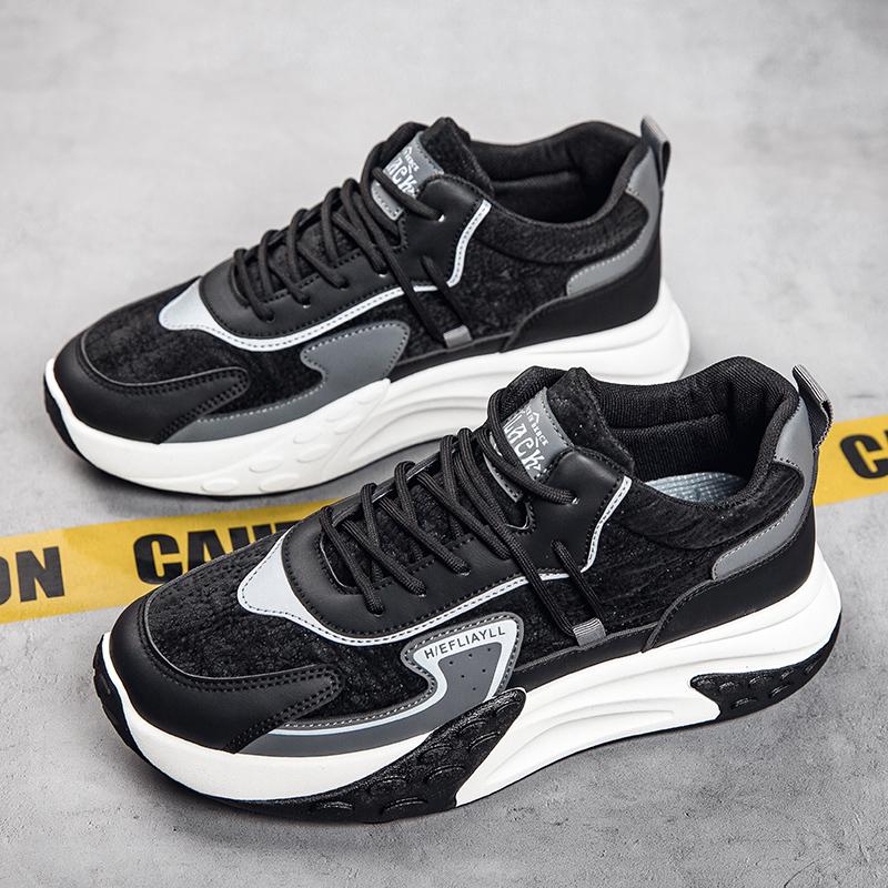 2024 New Autumn and Winter Men's Sports Shoes Outdoor Anti Slip Fashion Casual Shoes Thick Sole Elevated Men's Soft Sole Shoes