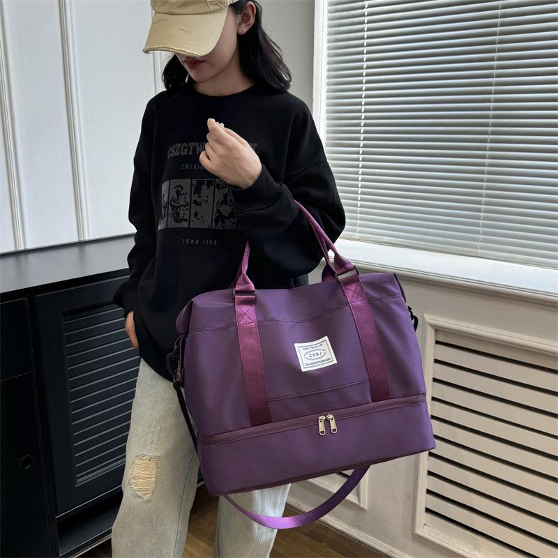 Portable Travel Bag with Large Capacity, Shoe Compartment, and Wet/Dry Separation for Swimming and Fitness