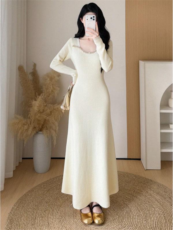 2026 Spring Elegant Slim Rhinestone Knit Dress In French Hepburn Style