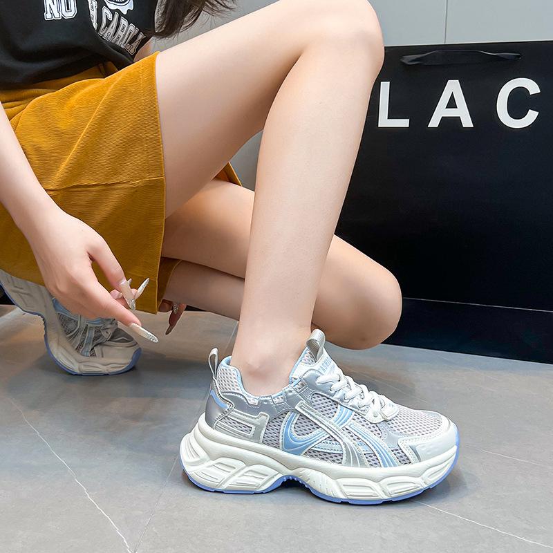 Håliga Pappaskor Flicka 2025 Ny Sommar Mesh Mångsidiga Andningsbara Enkla Skor Tjock Sula Lätta Sport Lätta Fritidsskor