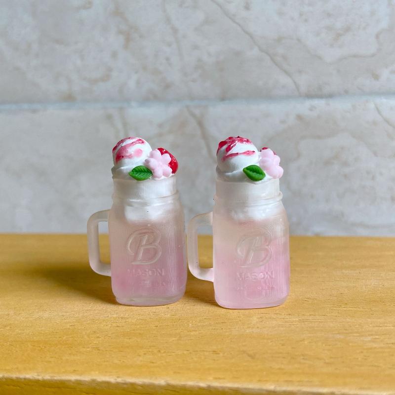 1Pcs Miniature Dollhouse Ice Cream Simulation Ice Drink Model Toy For Doll Accessories Dessert Shop Decoration Kids Gift