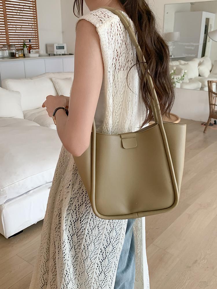 

Korean large-capacity bag women s summer 2025 new retro fashion handbag high-end niche shoulder tote bag чай зеленый