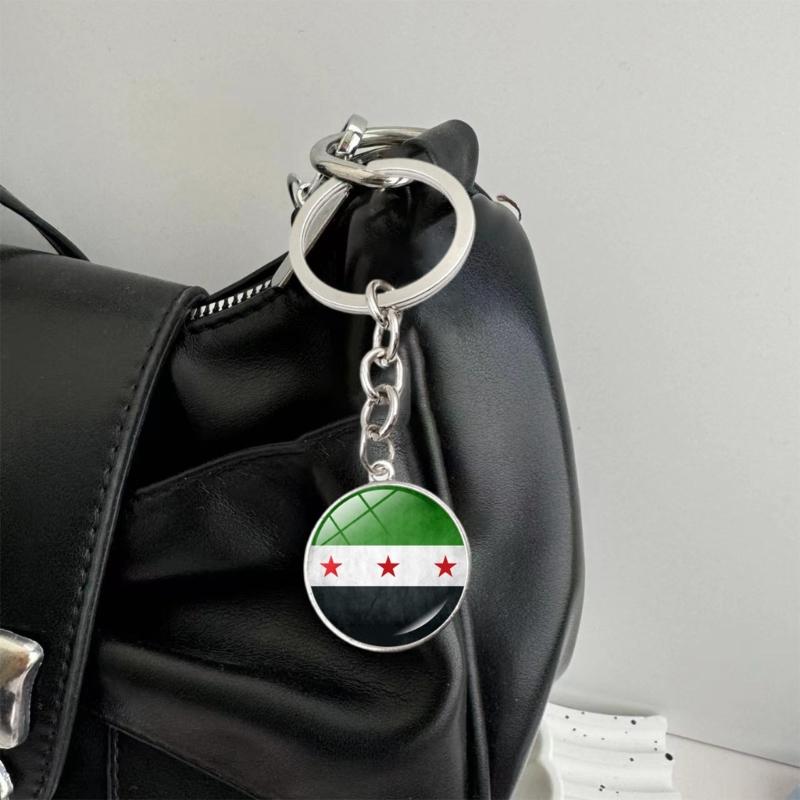 Přívěsek na klíče s vlajkou Sýrie Ručně vyráběný Vlastenecký držák na klíče pro dekoraci auta Přenosný přívěsek na tašku Příslušenství pro batoh