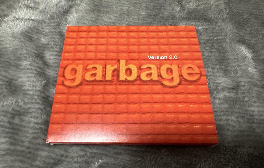 

[USED] Garbage Version 2.0 20th Anniversary Edition 2-Disc Import