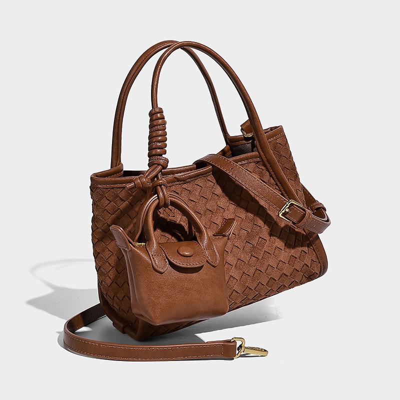 2025 New Matte Handwoven Handbag Fashion Basket Shoulder Crossbody Bag Shopping Tote Mother Bag