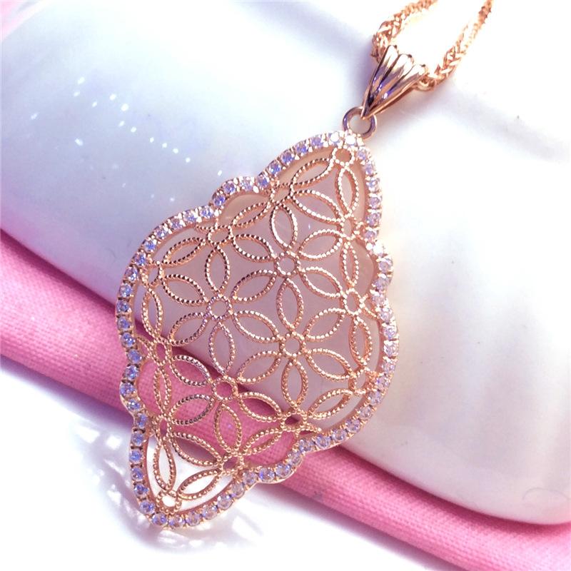 Exquisite Pure Russian 585 Purple Gold Zircon Hollow Flower Rhombus Pendant Rose Gold Plated Simple And Exquisite Necklace