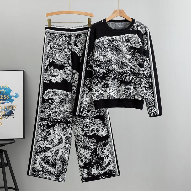 Tiger Print Knitted Suit Women's Autumn Fashion Sweater Loose Wide-leg Pants Two-piece Set