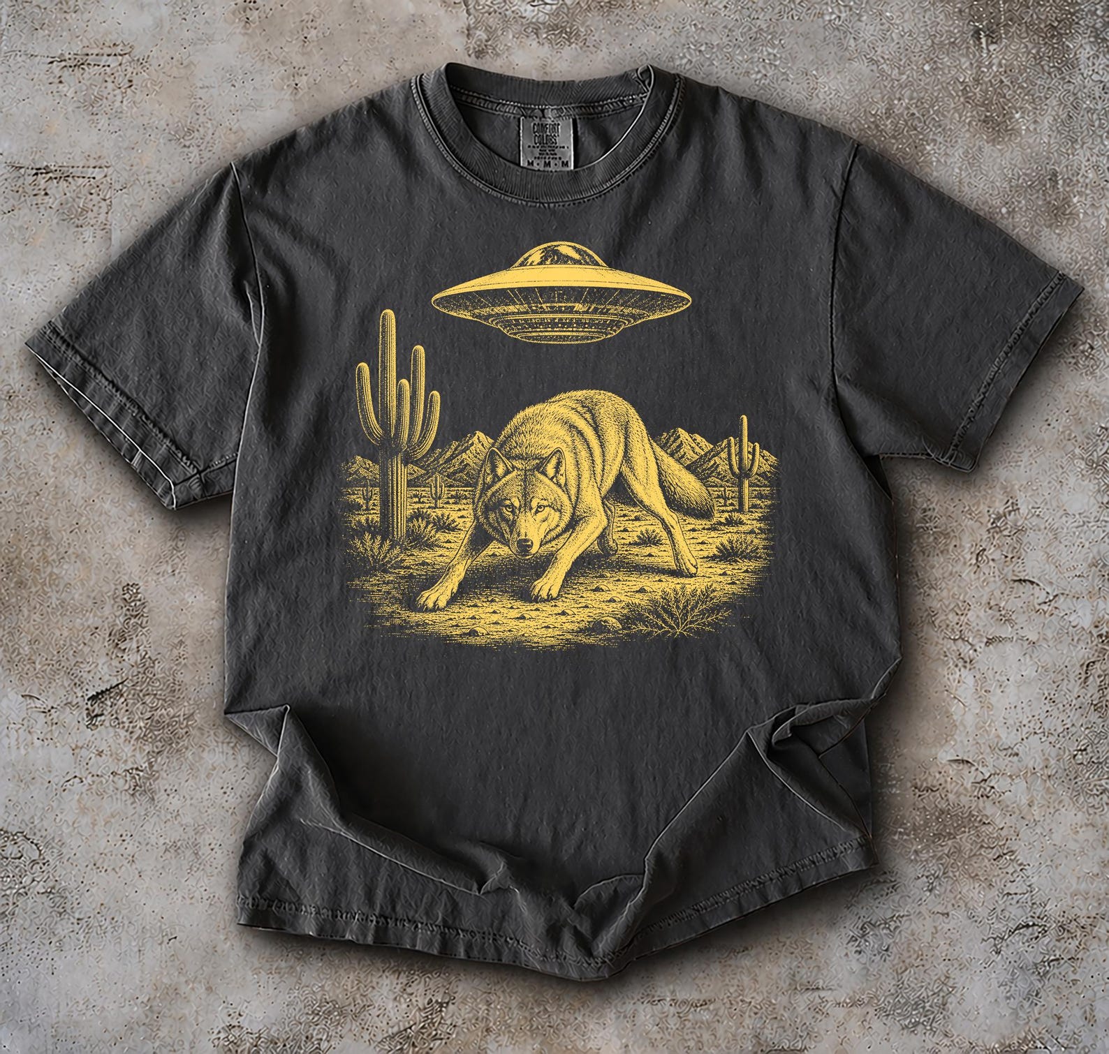 Vintage UFO Wolf Graphic Shirt, Retro 90s Cowboy Western Tee, Streetwear T-Shirt 3XL