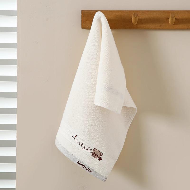 

**Мягкое впитывающее детское полотенце для лица «Маленький медвежонок», не линяет, идеально для домашнего использования, для студенток** 50*25 cm