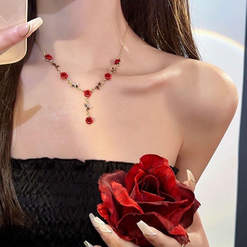Vintage Romantic Rose Flower Y Shape Necklace for Women Trend Personalization Charm Party Jewelry Accessories Gifts