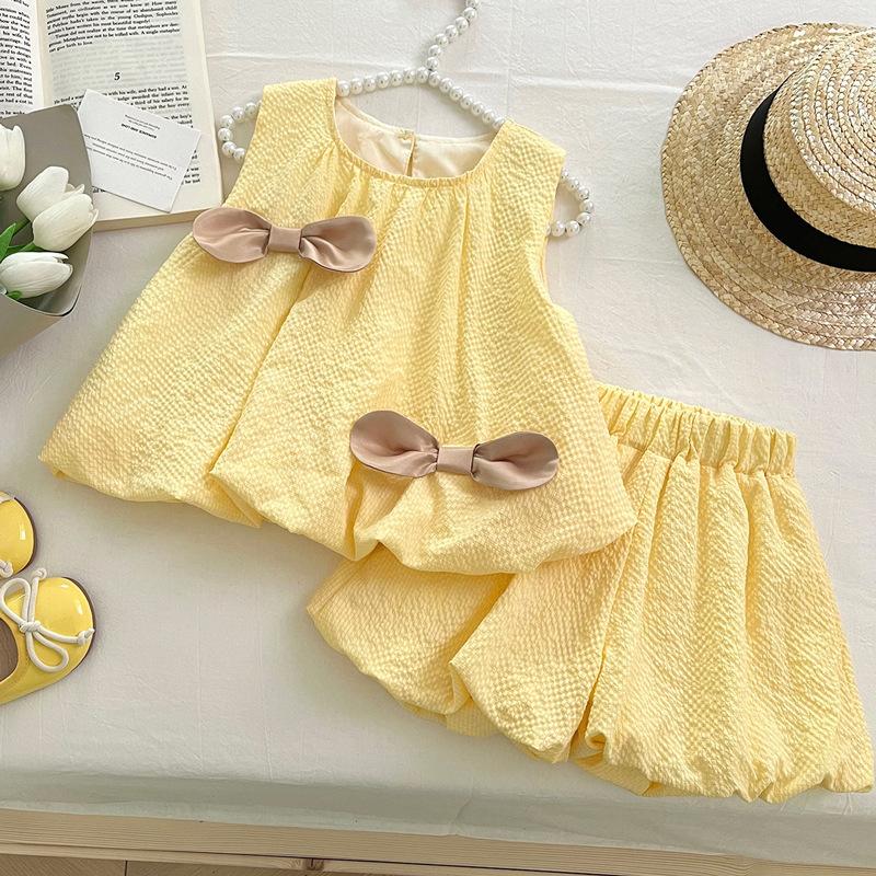 Girls Summer 3D Bloomer Shorts Set Cute Sleeveless Bow Top Two Piece Outfit Fashionable Kids Clothing