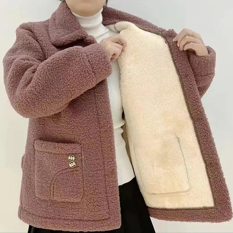 Autumn and Winter Lamb Fleece Jacket Mother's Imitation Lamb Fleece Cotton Jacket Women's Plus Velvet Thick Coat