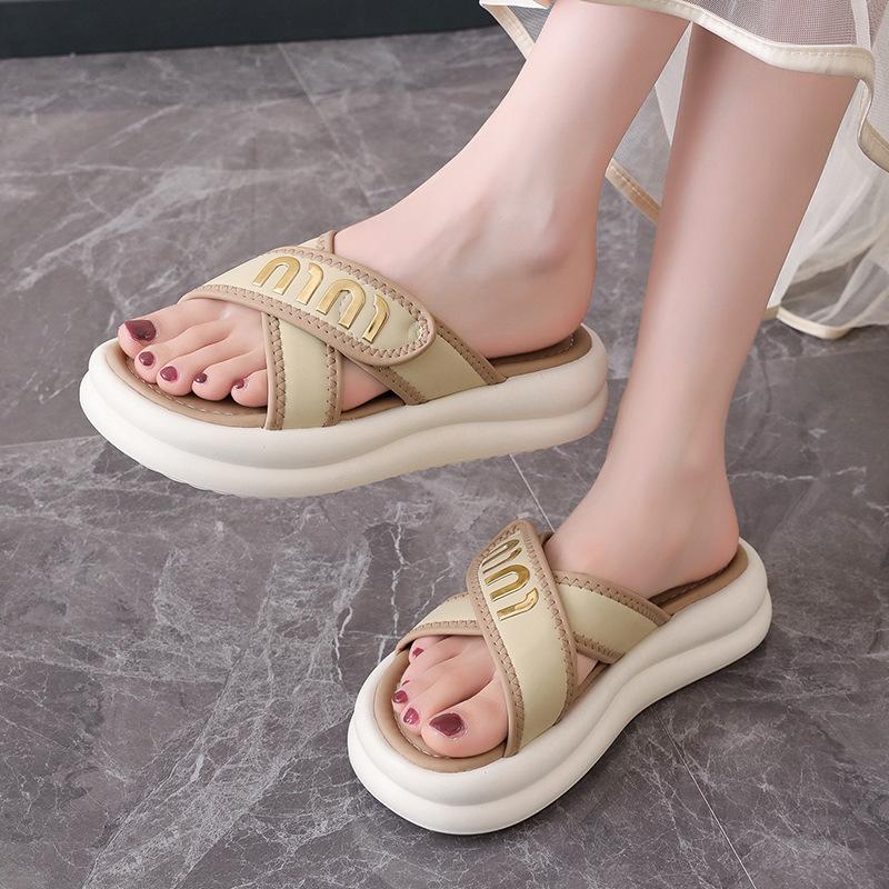 EVA Thick-soled Cool Slippers Women's Summer Fashion Outer Wear Stepping On Shit Feeling One-word Sandals