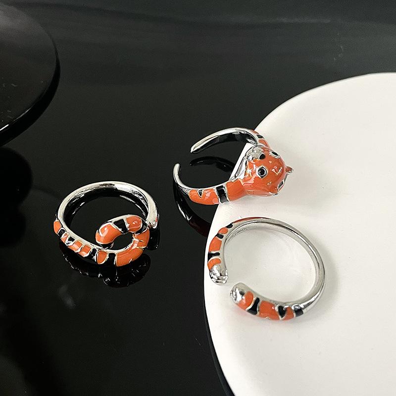 Cute Cartoon Tiger Animal Shape Ring Personality High Sense Ring Niche Design Cold Wind Index Finger Ring Female