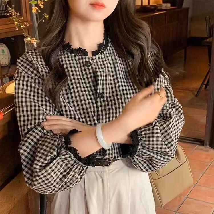 Women's Retro Chic Plaid Shirt - Early Autumn 2025, Age-Reducing, Versatile Round Neck Top