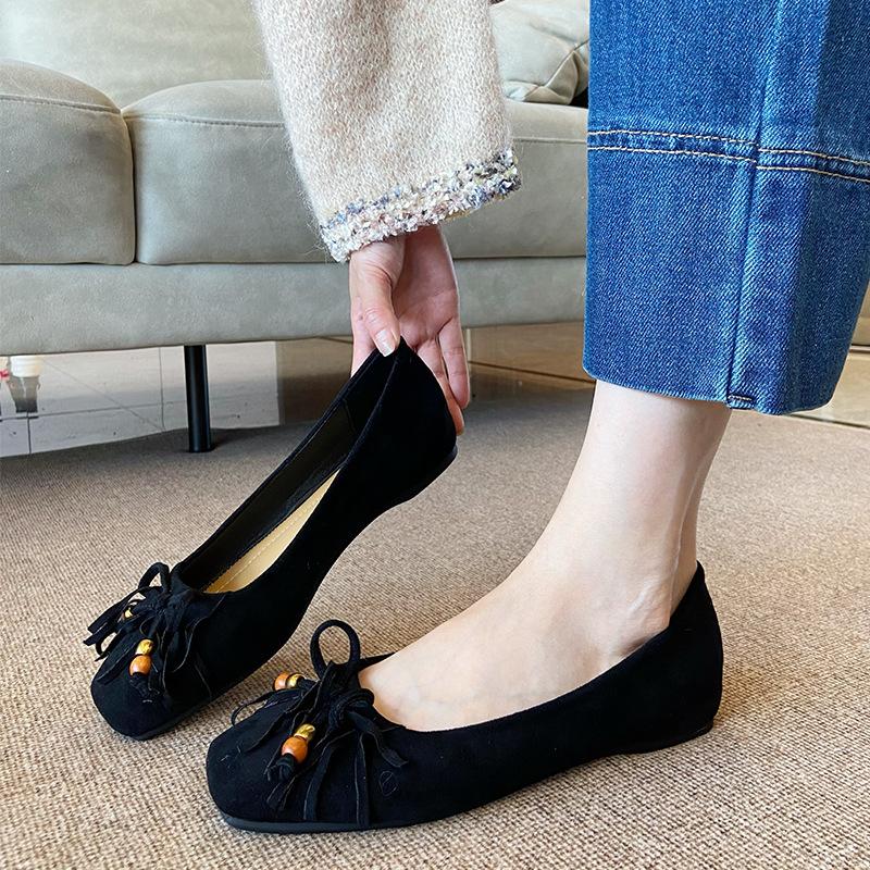 W066-5 Night Breeze Gentle Bow Flat Shoes Women's Single Shoes 2025 New Shallow Mouth Square Head Suede Grandma Shoes