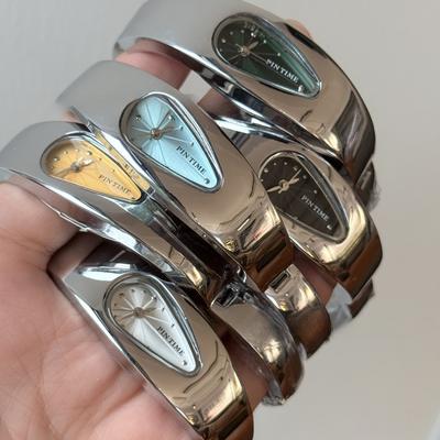Millennium Style Alien Waterdrop Watch Retro Trend Niche Unisex Personalized Vintage Waterproof Bracelet Watch Fashion Versatile