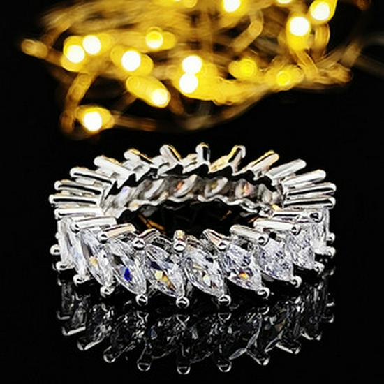 European & American Style Hip Hop Zircon Fashion Ring - Exaggerated Personality Design, Model R6444.