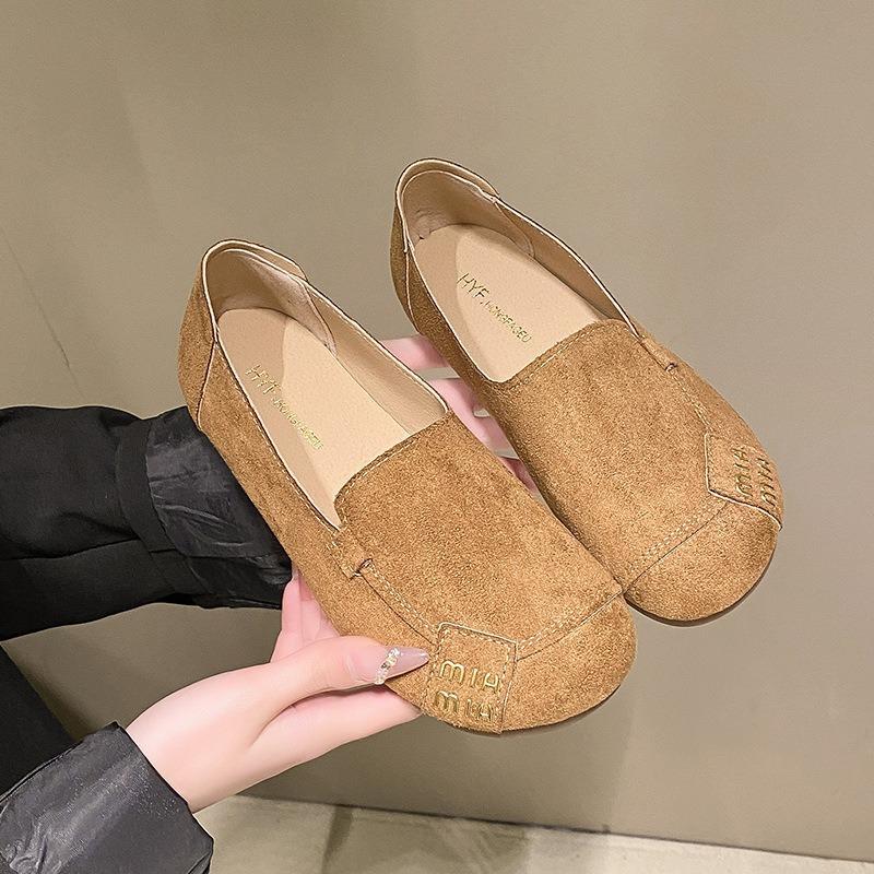 Flat-bottomed Doudou single shoes women's 2025 spring and summer new matte leather non-slip size 41 casual soft-soled single shoes women's one pedal