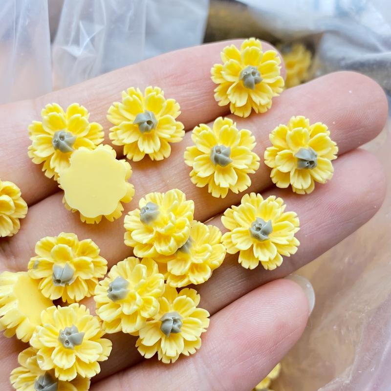 

60Pcs New 12mm Cute Mini Flower Flat Back Resin Cabochons Scrapbooking DIY Jewelry Craft Decoration Accessorie