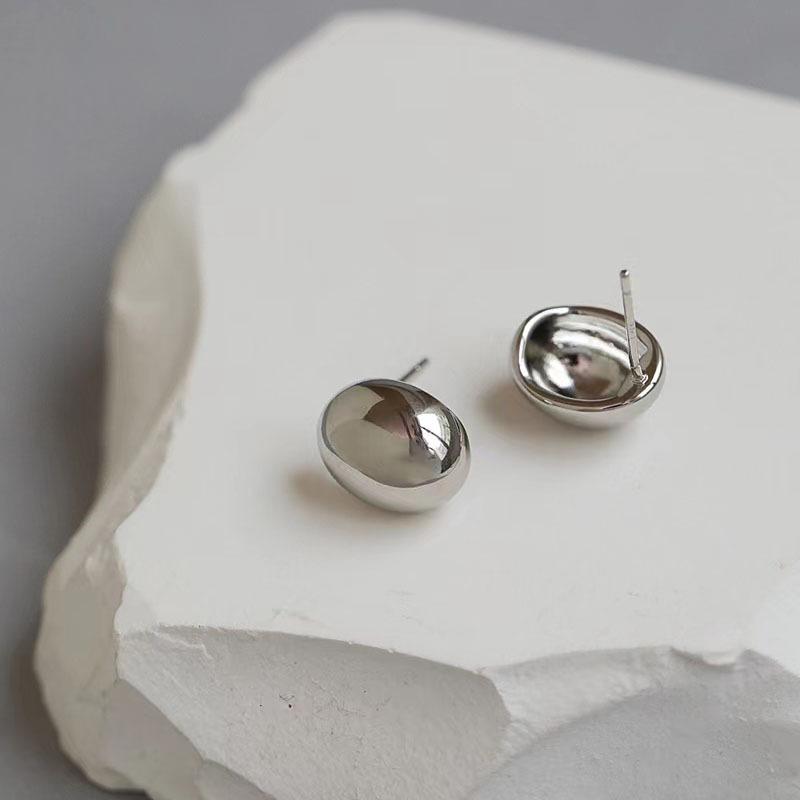 Punk Fashion Metal Smooth Big Oval Stud Earrings for Women Exaggerated Hollow Ball Geometric Drop Earring Jewelry Gift