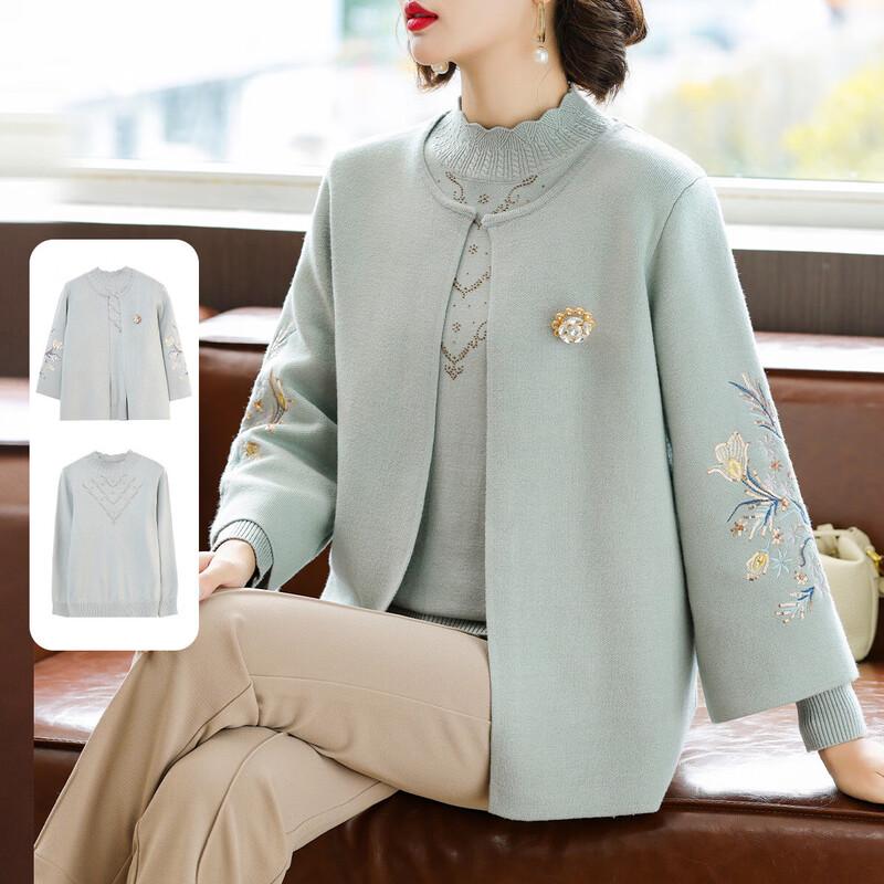 

Женский трикотажный костюм-двойка с вышивкой Baolianduo L