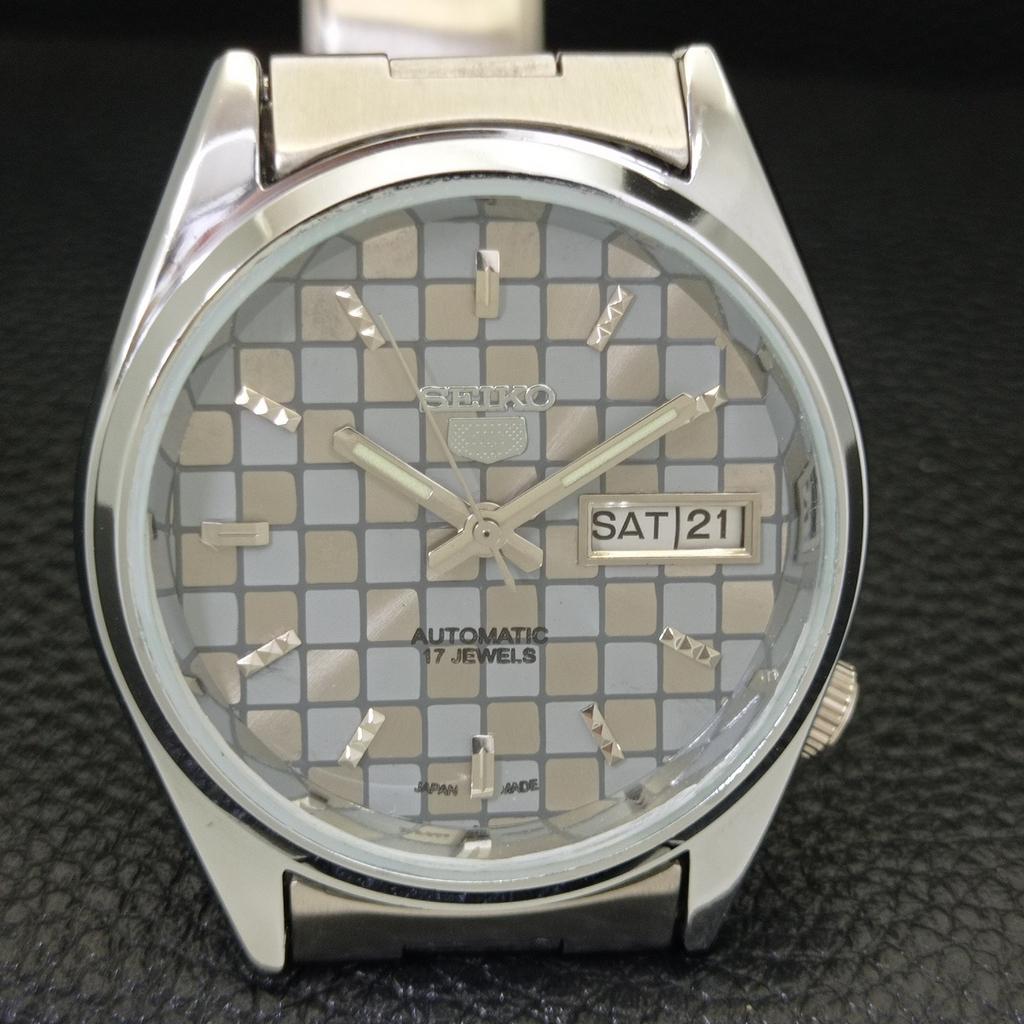 MENS VINTAGE REFURBISHED SEIKO 5 AUTOMATIC JAPAN GREY COLOR DIAL WATCH a440475-d Sk-a440475-2