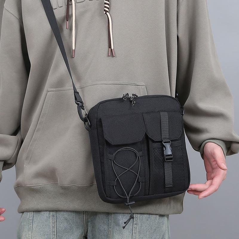 

Мужская износостойкая Оксфордская универсальная черная сумка-кроссбоди для телефона и плеча One Size чёрный