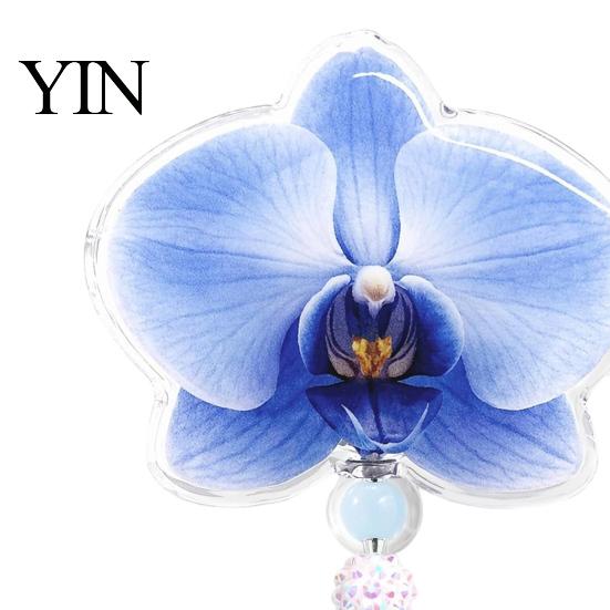 Decorative ID Badge Reel for Nurses Cute Flower Reels, Retractable Nurse Clip with Beaded Secure Backpacks Charm, Floral Name Card Holder Teacher