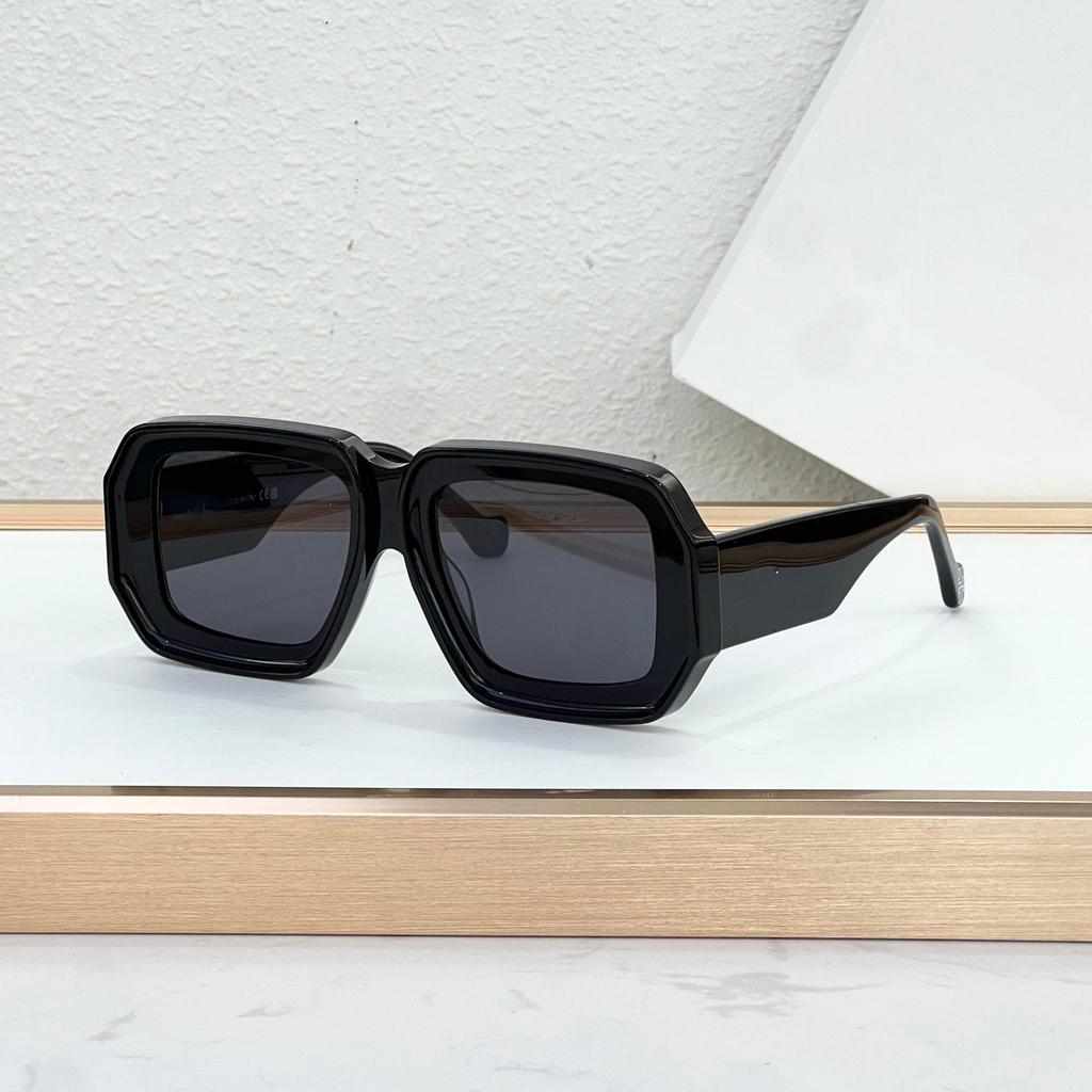 LW40064U Unisex Fashion Square Frame Sunglasses for Vacation and Party