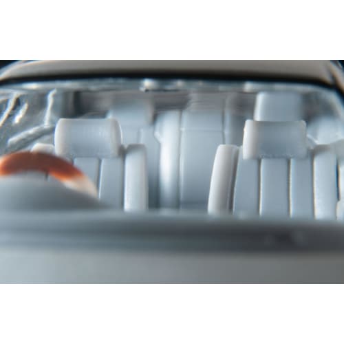 TOMYTEC Tomica Limited Vintage Neo LV-N311b Toyota Mark II 2.0 Grande Silver 1998 Model (Assembled)