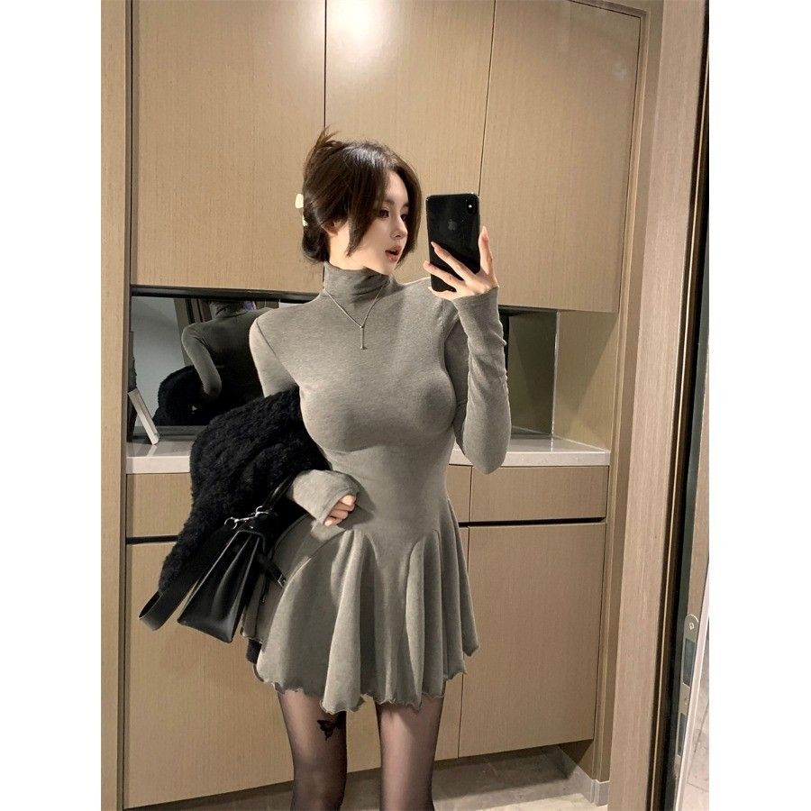Pure Desire Spice Girl Turtleneck Versatile Long-sleeved Dress Women's Autumn and Winter New Waist Fluffy Skirt, Thin Bottom Skirt Short Skirt