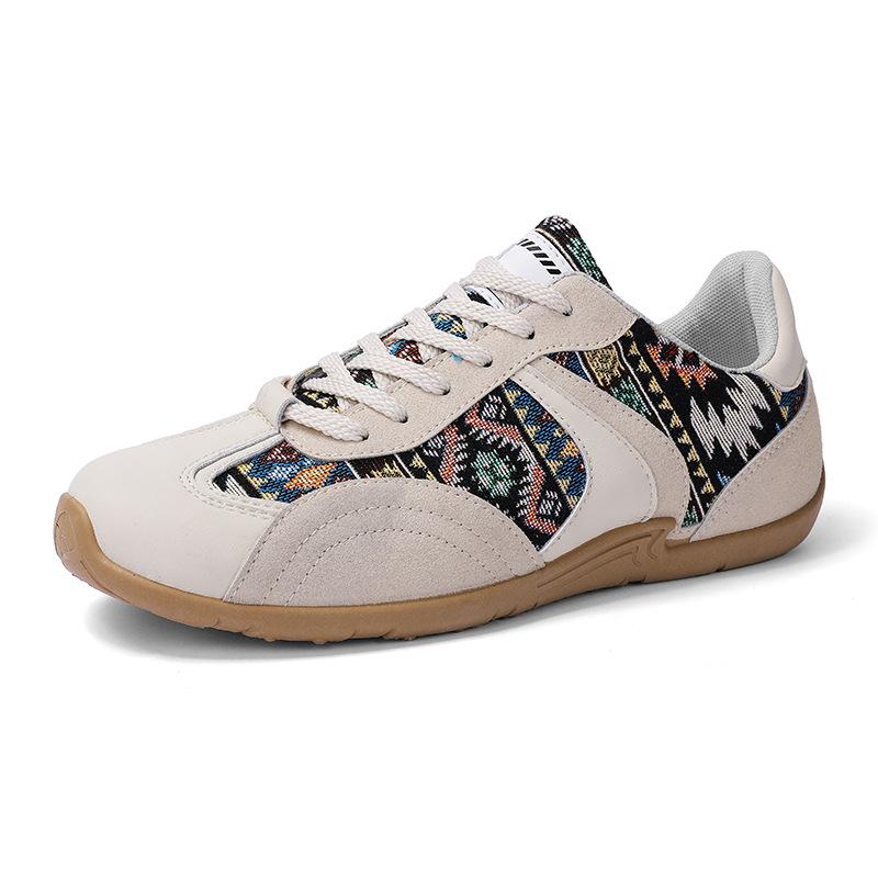 Men's shoes 2025 spring and summer new trendy brand light classic retro men's versatile soft sole casual moral training trendy shoes