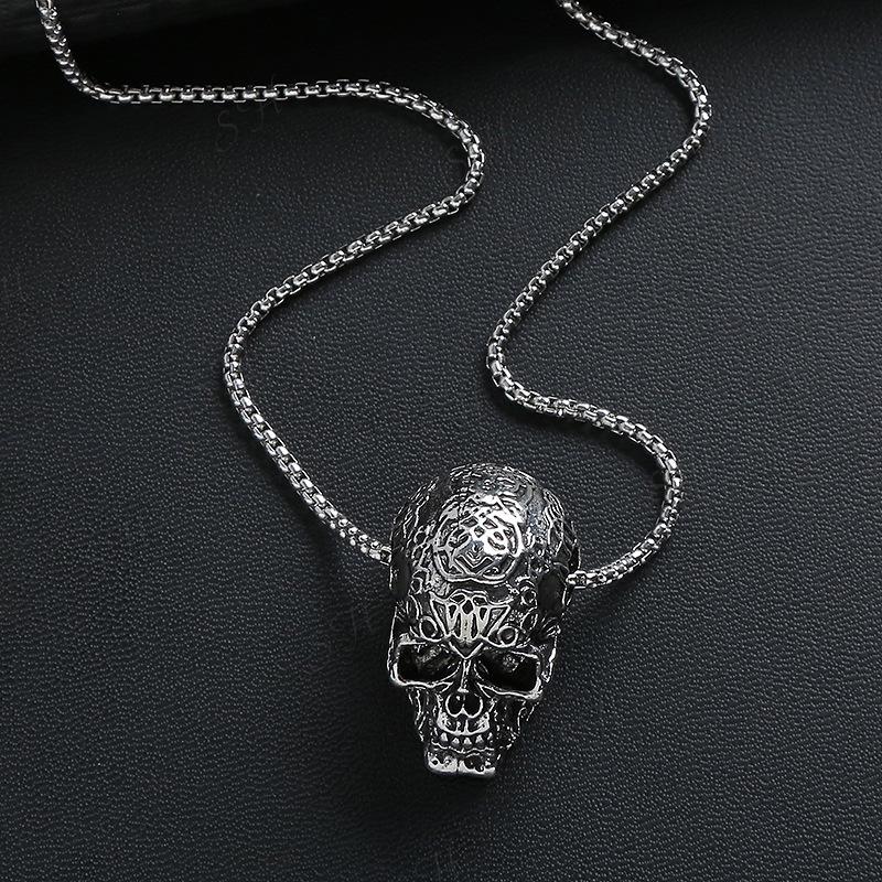 Vintage Hip-Hop Punk Skull Pendant Necklace For Men Alloy Steel Retro Style Skull Pendant Necklace Jewelry Gifts