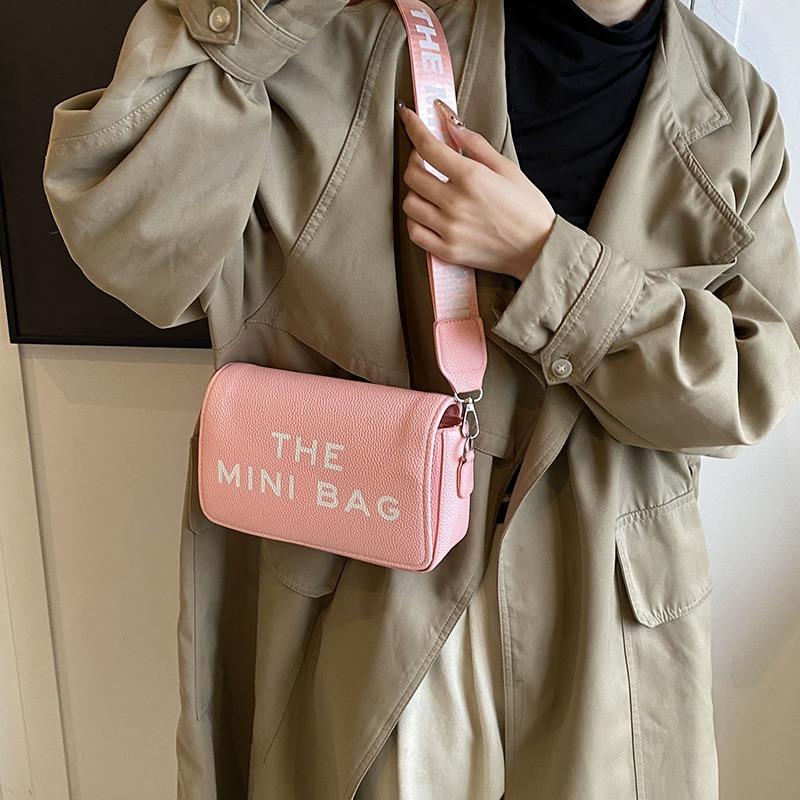 Simple Small Square Bag Women's Bag Autumn New Letter Printed Shoulder Bag Commuter Versatile Messenger Bag