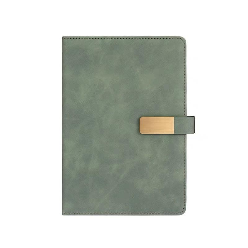 Taccuino da Lavoro in Pelle Formato A5: Diario con Fibbia Magnetica e Stampa Logo - Elegante Scatola Regalo per Riunioni d'Ufficio