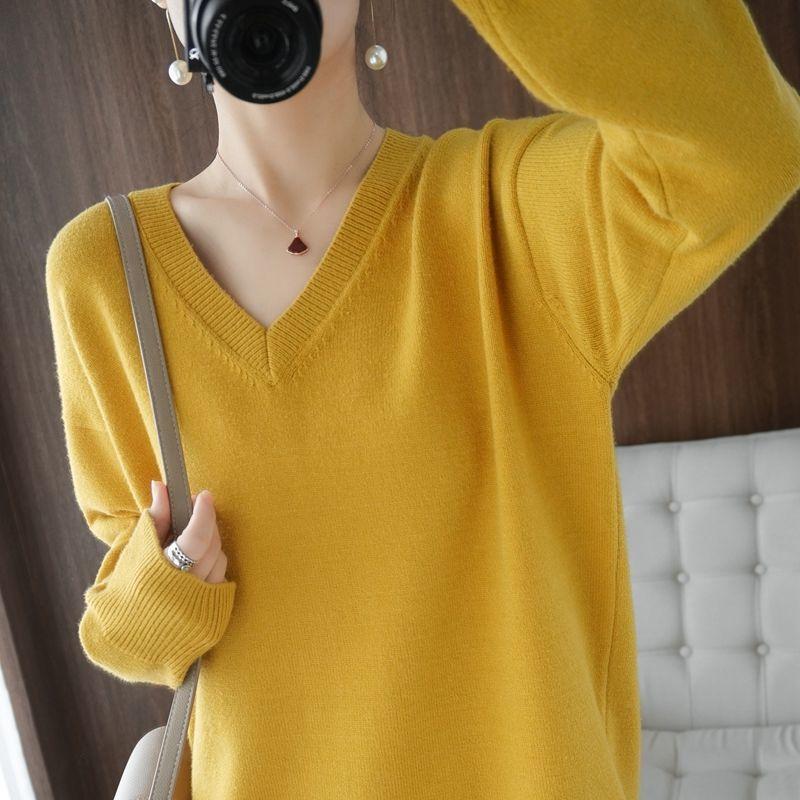 

Female Simplicity Solid Color Loose Knitted Pullovers Autumn Winter All-match Long Sleeve V-Neck Midi Sweaters Women s Clothing M жовтий