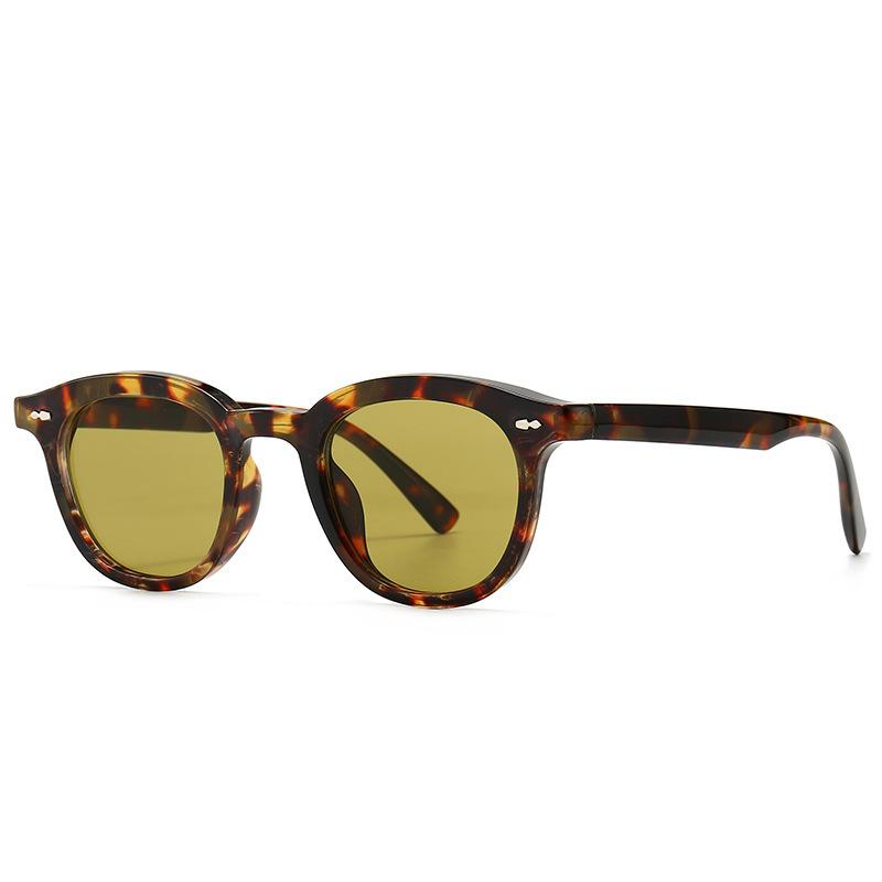 Fashion Anti-Blu-Ray Round Women Glasses Frame Retro Sunglasses Rivets Decoration Optical Men Orange Eyeglasses