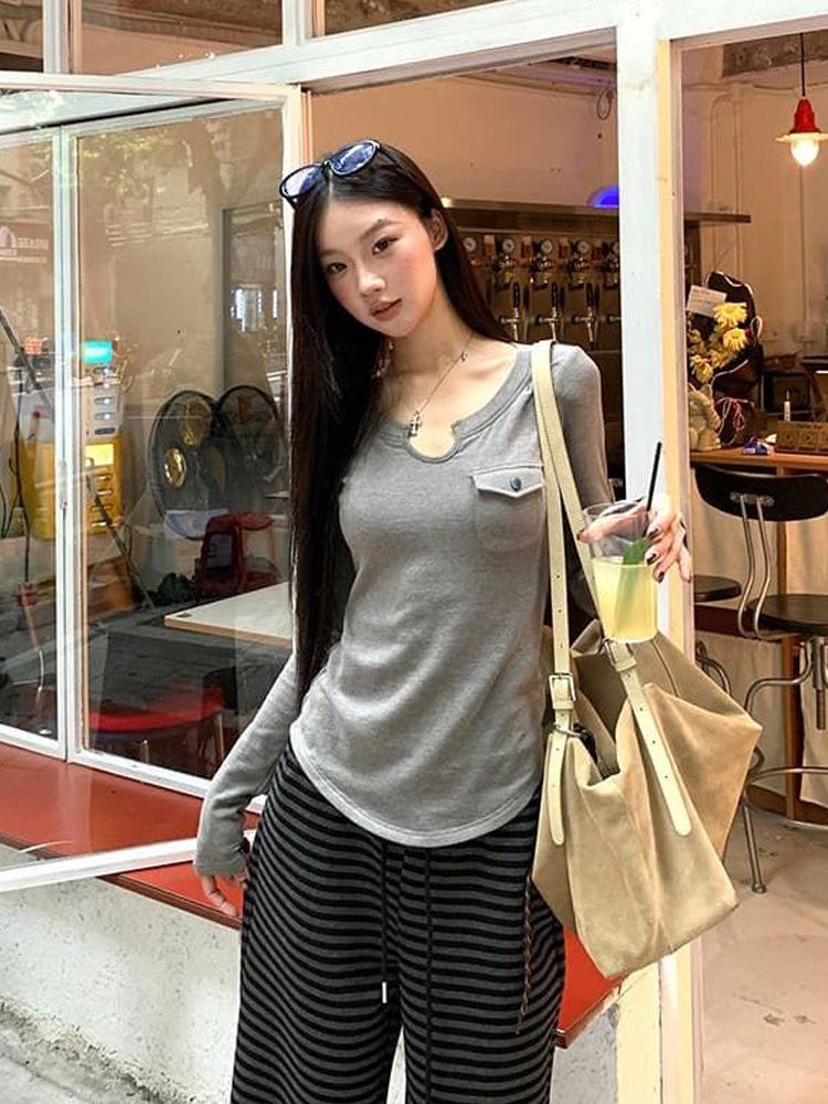 Autumn 2025 Retro Brushed Cotton Slim Fit Long Sleeve T-Shirt: Spicy Girl Style