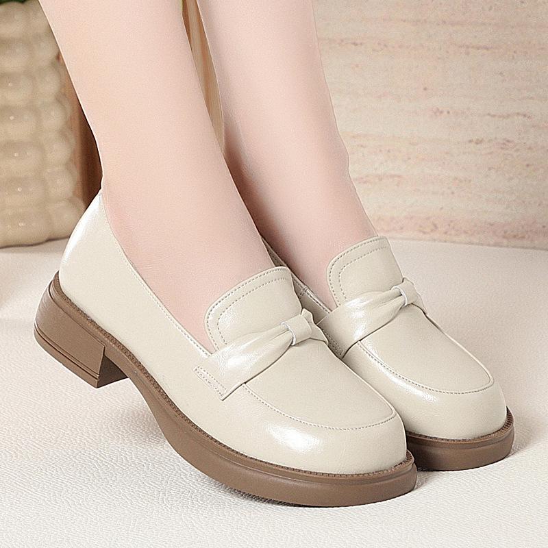 

Винтажные удобные лоферы из мягкой кожи в британском стиле, туфли на массивной платформе, весна 2025, туфли на квадратном каблуке для офисной работы 37 бежевый