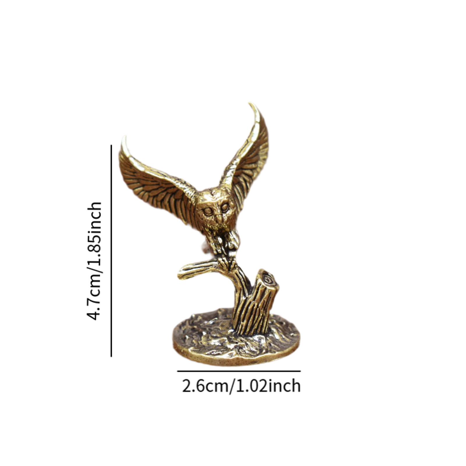 

Латунная статуэтка совы Антикварный автомобиль Чайный питомец Предмет искусства Дом Китайский Фэн-шуй Фигурка Удача Счастливая фигурка Латунное ремесло Украшение жёлтый